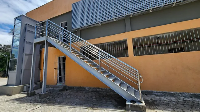 Escola Gomes Cardim